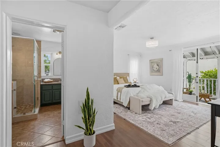 1026 S Crescent Heights, Los Angeles, California 90035