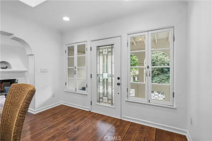 1026 S Crescent Heights, Los Angeles, California 90035