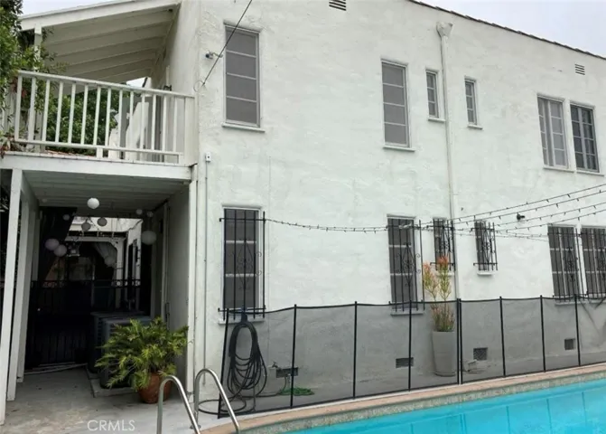 1026 S Crescent Heights, Los Angeles, California 90035
