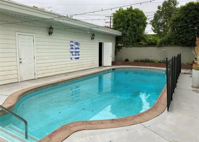 1026 S Crescent Heights, Los Angeles, California 90035