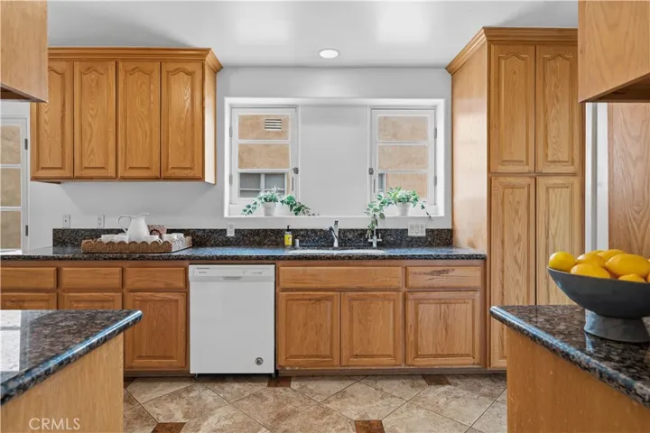 1026 S Crescent Heights, Los Angeles, California 90035