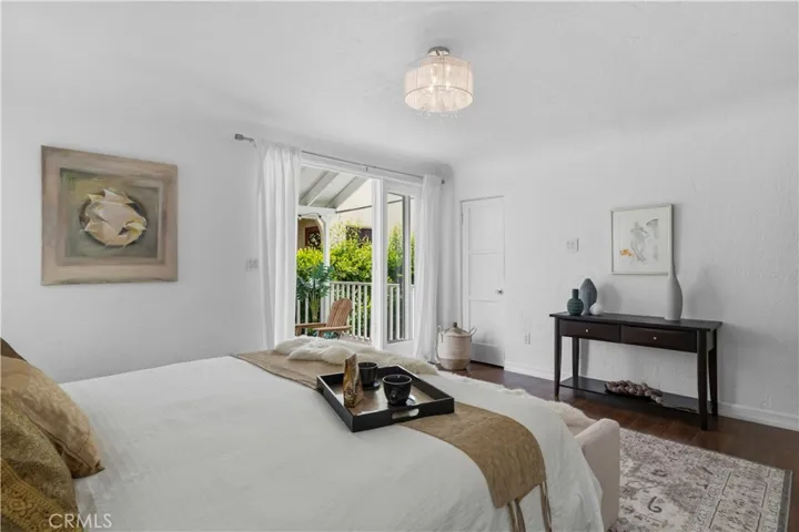 1026 S Crescent Heights, Los Angeles, California 90035