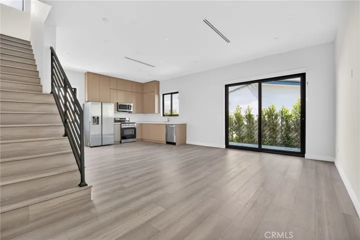 7605 Greg Avenue, Sun Valley, California 91352