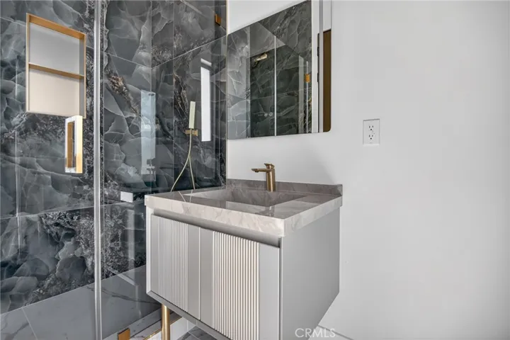 7605 Greg Avenue, Sun Valley, California 91352