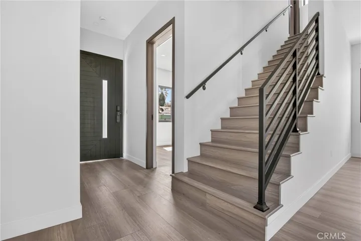 7605 Greg Avenue, Sun Valley, California 91352