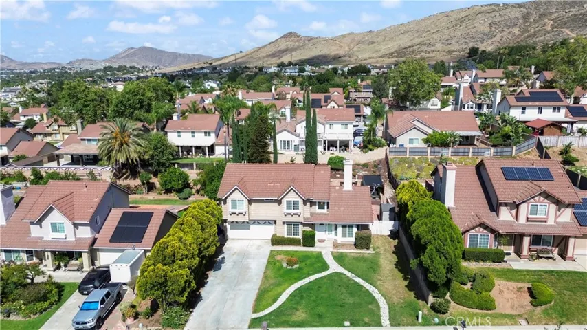 4828 Mount Abbott, Jurupa Valley, California 92509