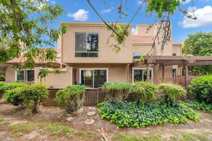 23823 Green Haven, Ramona, California 92065