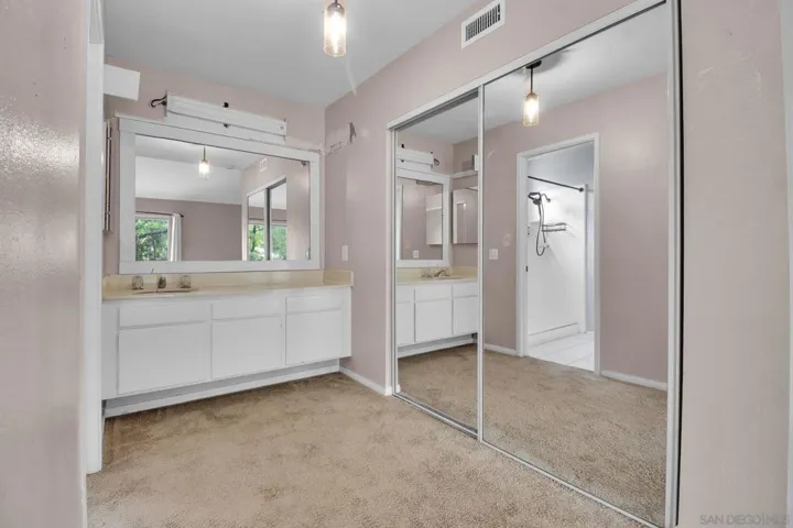 23823 Green Haven, Ramona, California 92065