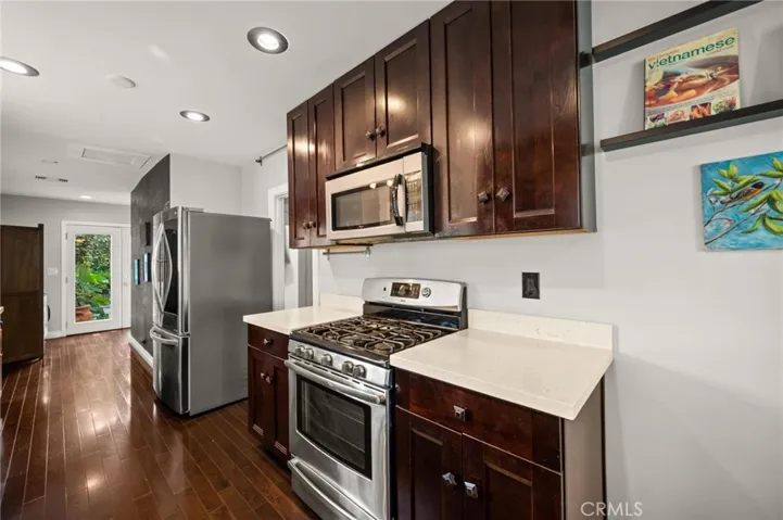 3441 Virginia Road, Los Angeles, California 90016