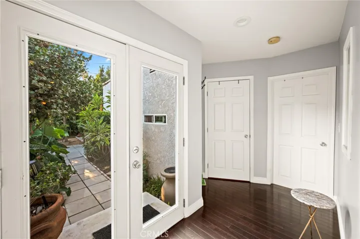 3441 Virginia Road, Los Angeles, California 90016