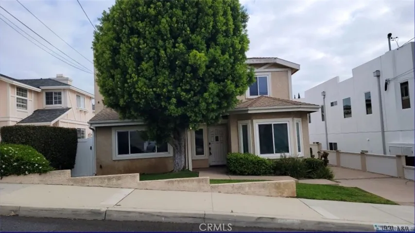 1931 Gates 1, Redondo Beach, California 90277