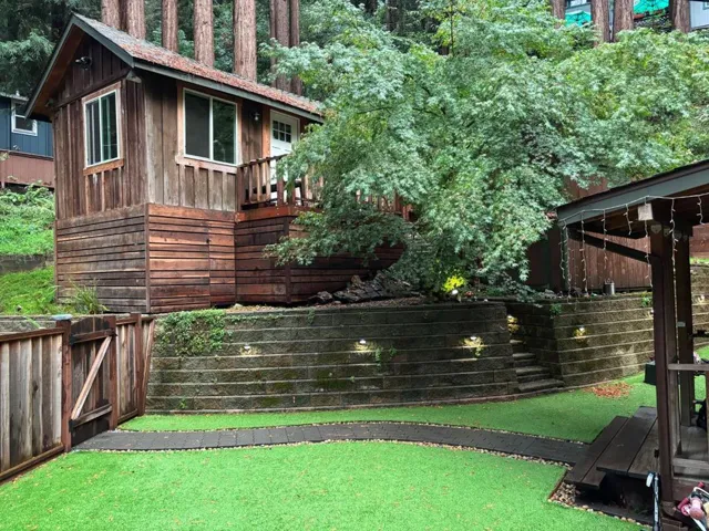 20851 Assiniboine Trail, Los Gatos, California 95033