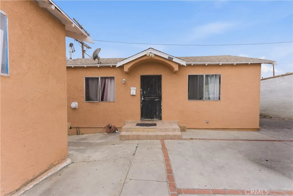 2 bedroom unit