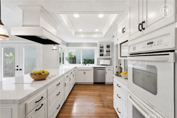 Kitchen Digitally Enhanced/Staged