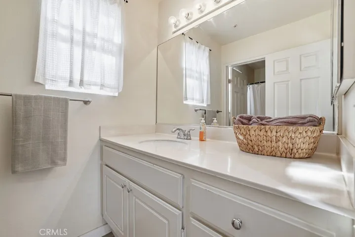 746 Kohala Street, Oxnard, California 93030