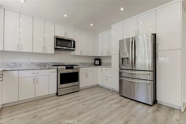spacious kitchen