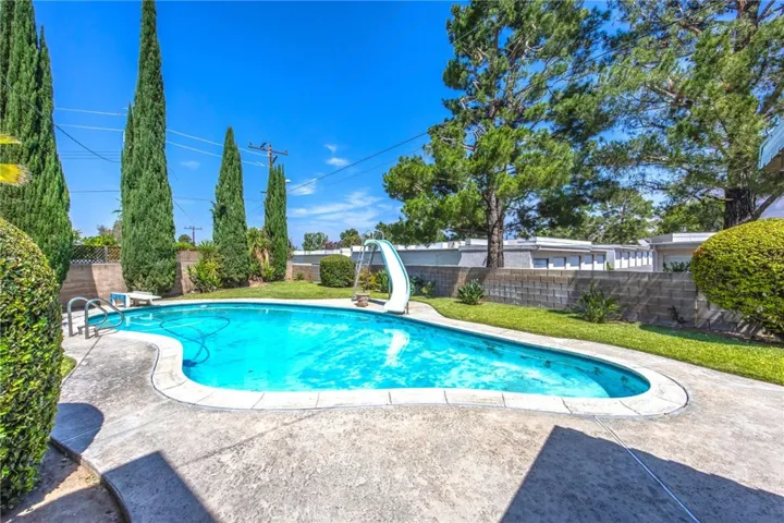 7059 Cienega, Highland, California 92346