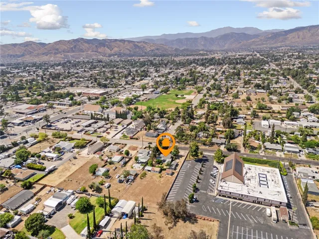 Neighborhood View