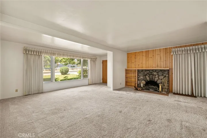 Living Room with cozy fireplace
