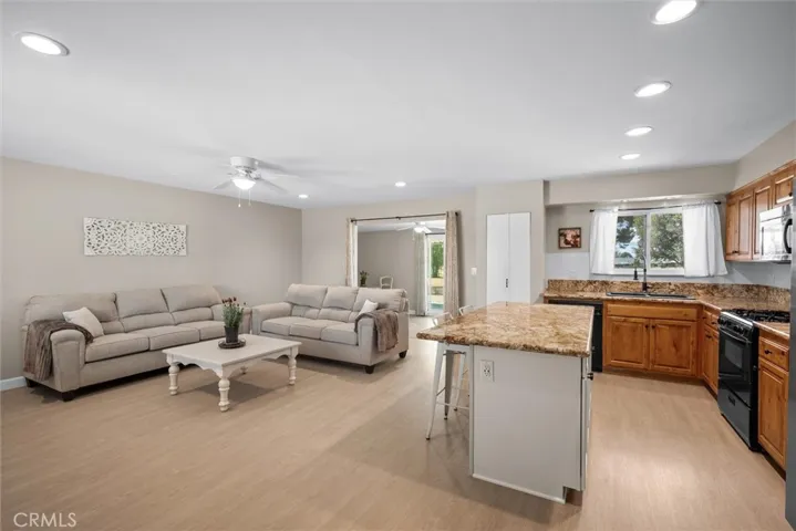 26750 Oakmont Dr, Menifee, California 92586