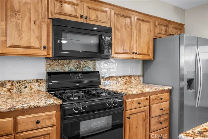 26750 Oakmont Dr, Menifee, California 92586