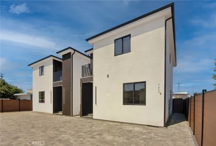 7605 Greg Avenue 1/2, Sun Valley, California 91352