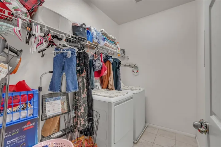 1082 Venice, Upland, California 91786