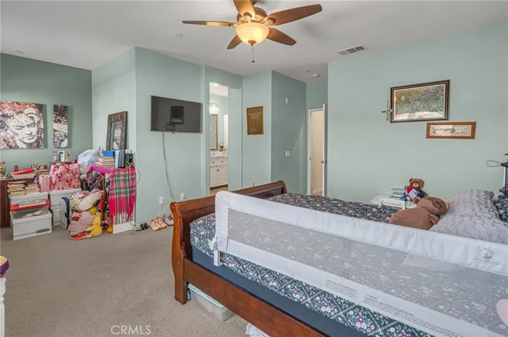 1082 Venice, Upland, California 91786