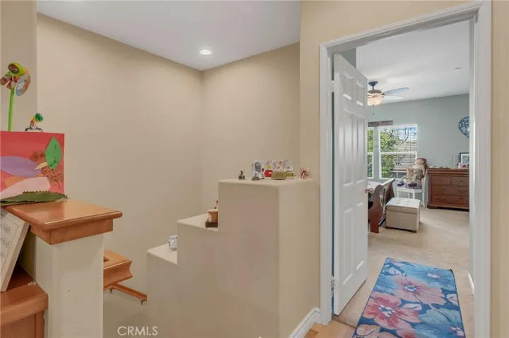 1082 Venice, Upland, California 91786