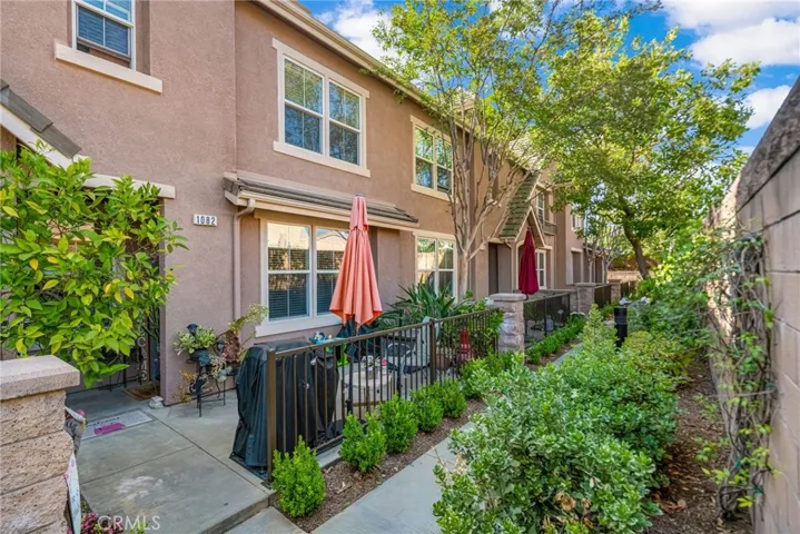 1082 Venice, Upland, California 91786