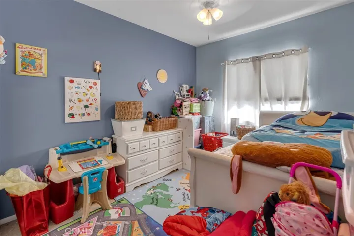 1082 Venice, Upland, California 91786