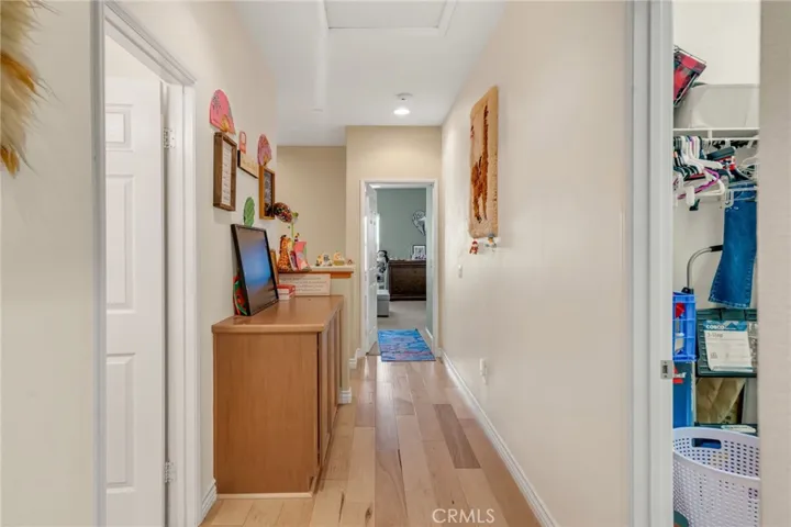 1082 Venice, Upland, California 91786