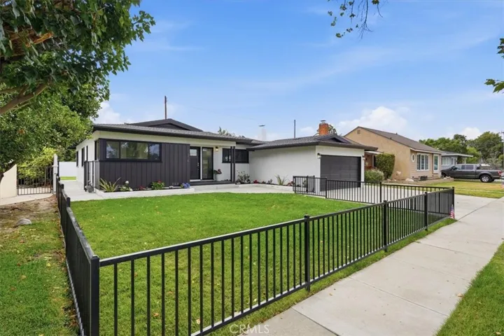 1814 N Studebaker, Long Beach, California 90815