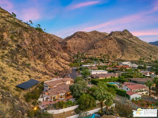 2300 S Bisnaga Avenue, Palm Springs, California 92264