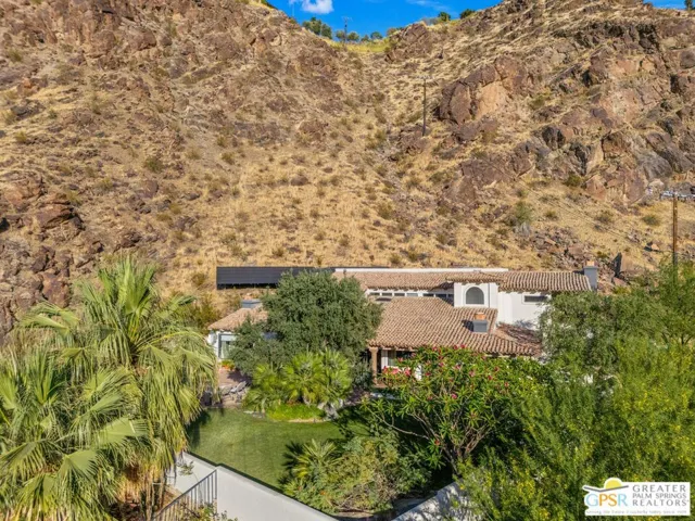 2300 S Bisnaga Avenue, Palm Springs, California 92264
