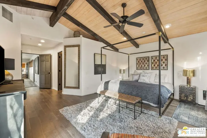 2300 S Bisnaga Avenue, Palm Springs, California 92264