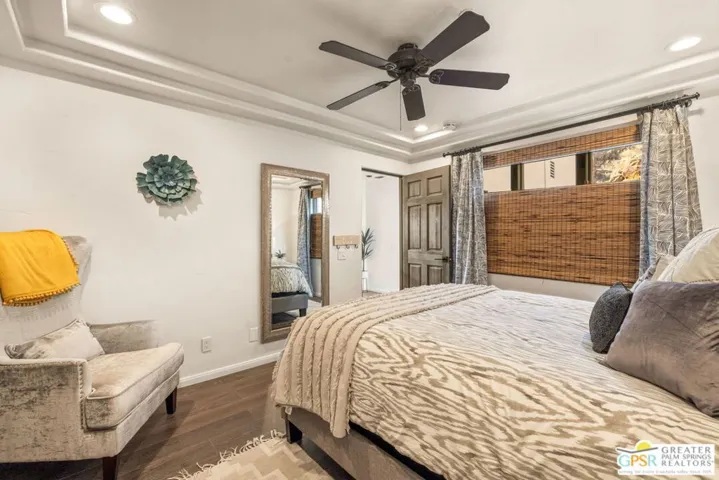 2300 S Bisnaga Avenue, Palm Springs, California 92264