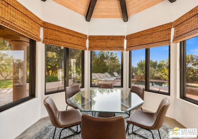 2300 S Bisnaga Avenue, Palm Springs, California 92264
