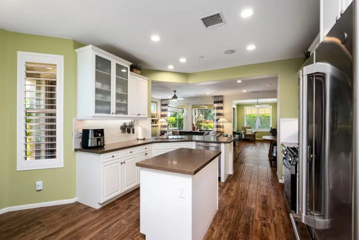 23-web-or-mls-JMRollingGreen_OPMG_0526_0