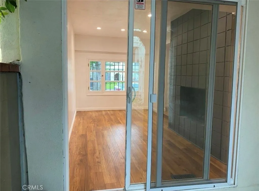 Downstairs Unit- Photos from 2025. Unit is Rented