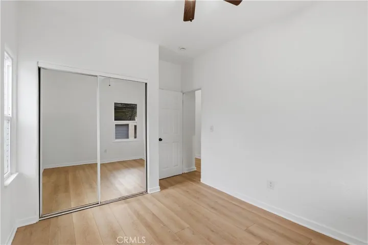 2911 S Palm Grove Avenue, Los Angeles, California 90016