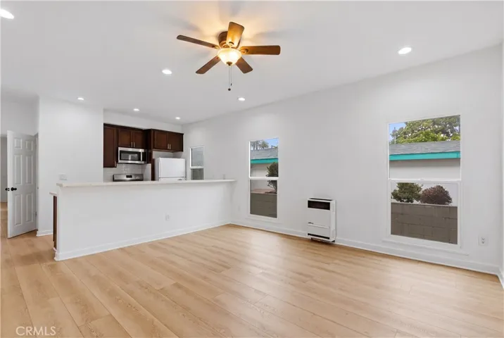 2911 S Palm Grove Avenue, Los Angeles, California 90016