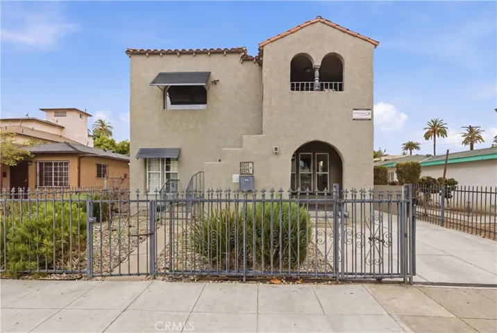 2911 S Palm Grove Avenue, Los Angeles, California 90016