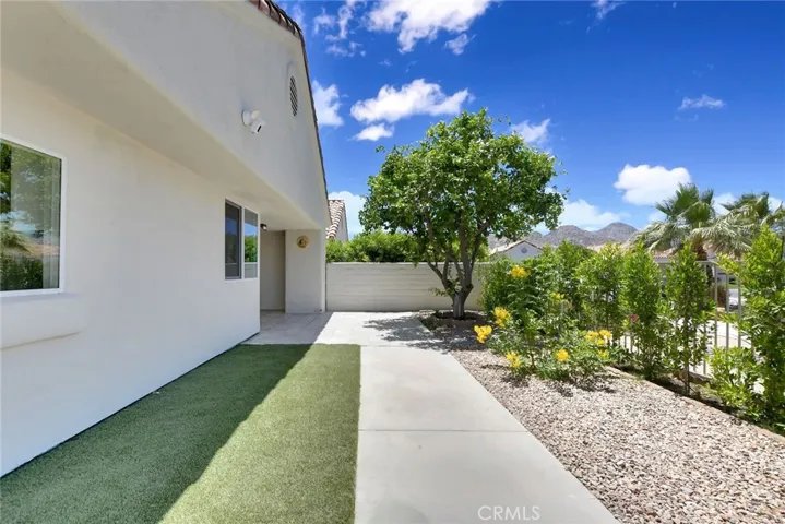 43935 Via Granada, Palm Desert, California 92211