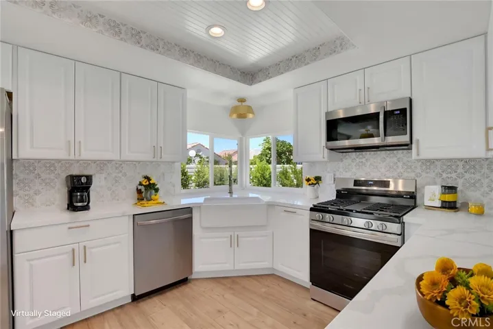 43935 Via Granada, Palm Desert, California 92211