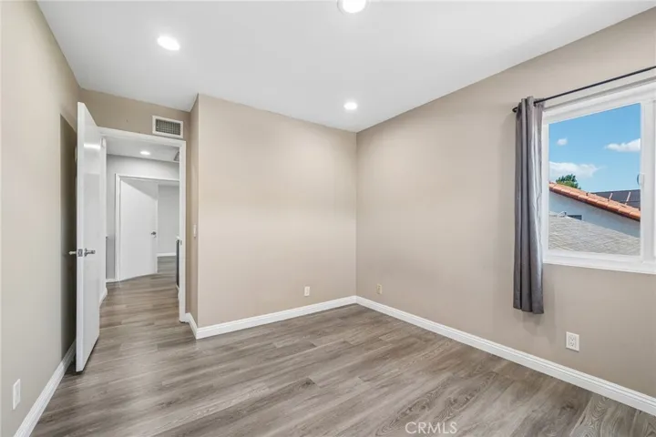 upstairs bedroom 2