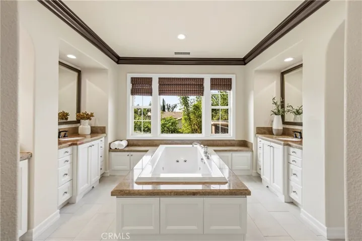 30 Exploration, Irvine, California 92618