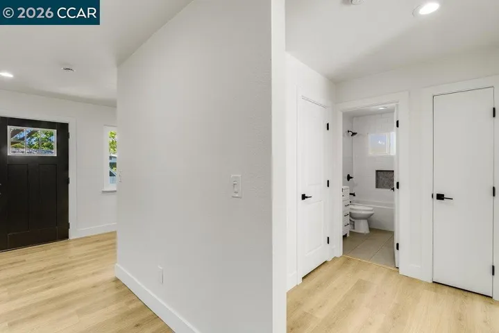1650 Moraga Dr, Santa Rosa, California 95404