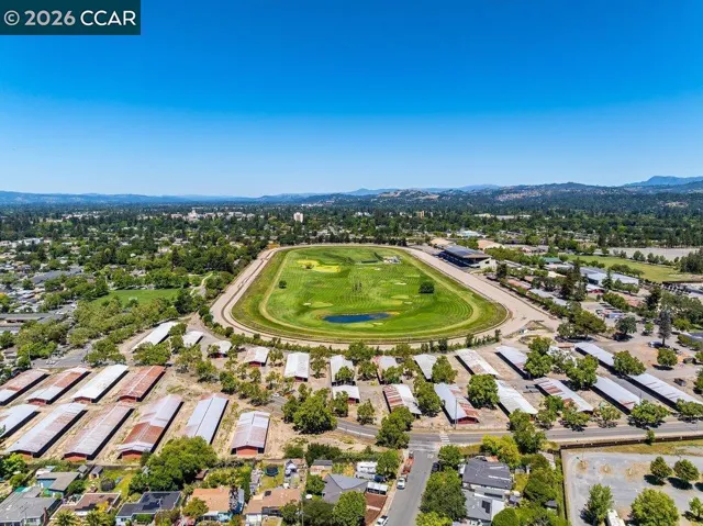 1650 Moraga Dr, Santa Rosa, California 95404