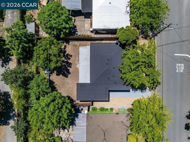 1650 Moraga Dr, Santa Rosa, California 95404